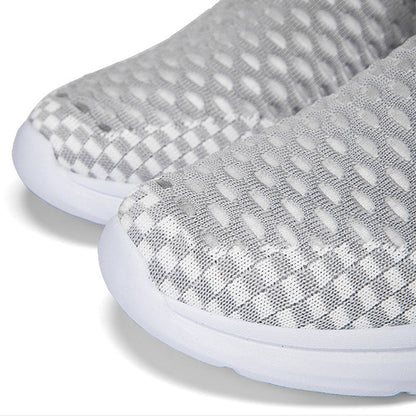 Kényelmes és légáteresztő Unisex klumpák